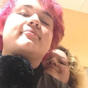 Meet your Posher, Charlie